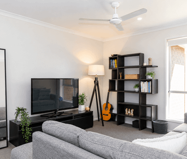Spacious Family Home in a Perfect Position - Photo 2