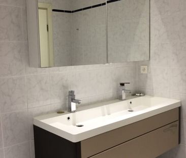 Appartement te huur - Foto 1