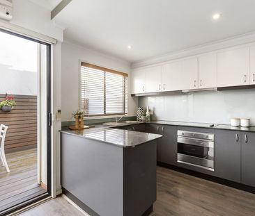 2/56 Leicester Street, Fitzroy VIC 3065 - Photo 4