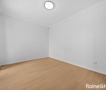 Modern Two Bedroom Unit in Convenient Location - Photo 1