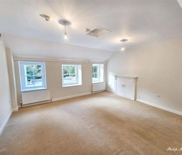 3 bedroom apartment to rent - Photo 3