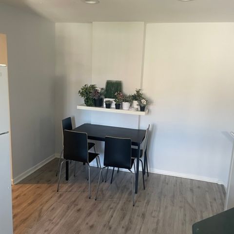 For Lease - 213 Close Avenue Unit# 2, Toronto, Ontario - Photo 1