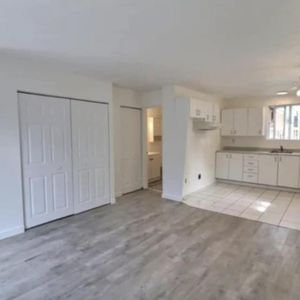 Joli 11/2 devant un parc - Photo 2