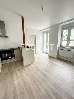 LOCATION d'un appartement F2 (35 m²) à DUCEY LES CHERIS - Photo 1