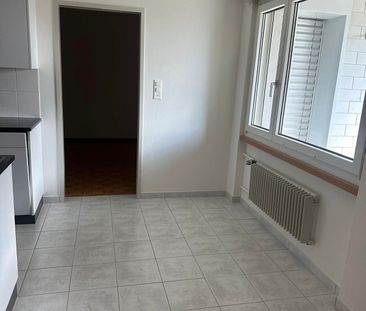 Helle 2.5-Zimmer-Wohnung mit Balkon in Fislisbach – ab sofort verfü... - Photo 3