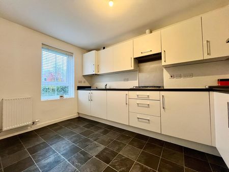 3 bedroom terraced house to rent - Photo 5