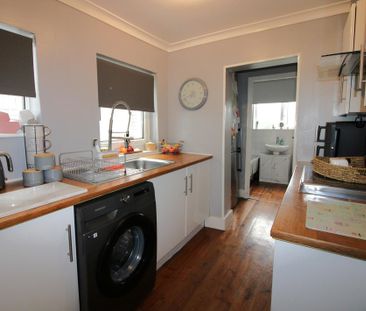 3 bedroom terraced house to rent - Photo 5