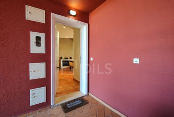 Apartamento T1+1 mobilado e com varandas, no condomínio da Herdade da Aroeira