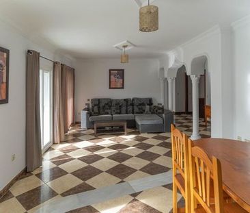 Alquiler de ático en Centro - Photo 3