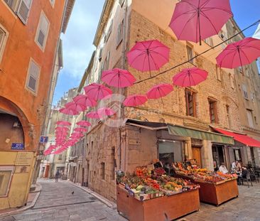 À Grasse, appartement de 35.18m2 à louer 775 EUR par mois - Photo 3