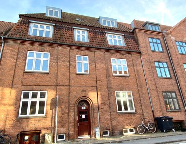 1 værelses – Heltzensgade 5, 3. tv. – Odense C - Foto 1
