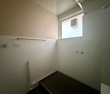 1/22 Brixton Rise GLEN IRIS - Photo 6