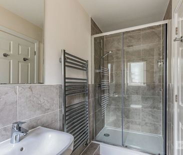 Meadow House Drive, COVENTRY - Photo 6