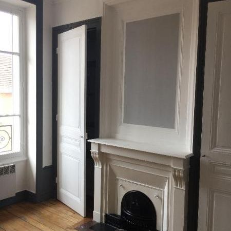 Location Appartement 2 pièces 47m² LYON 6ème - Photo 1