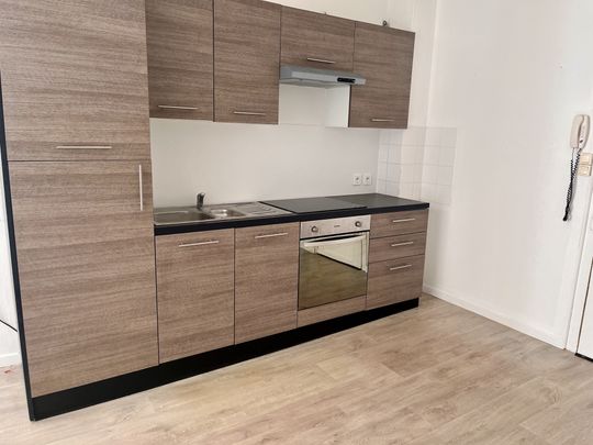 Location Appartement 2 pièces 42m² ANGOULEME 16000 - Photo 1