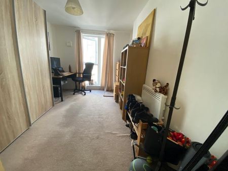 2 bedroom apartment to rent - Photo 2