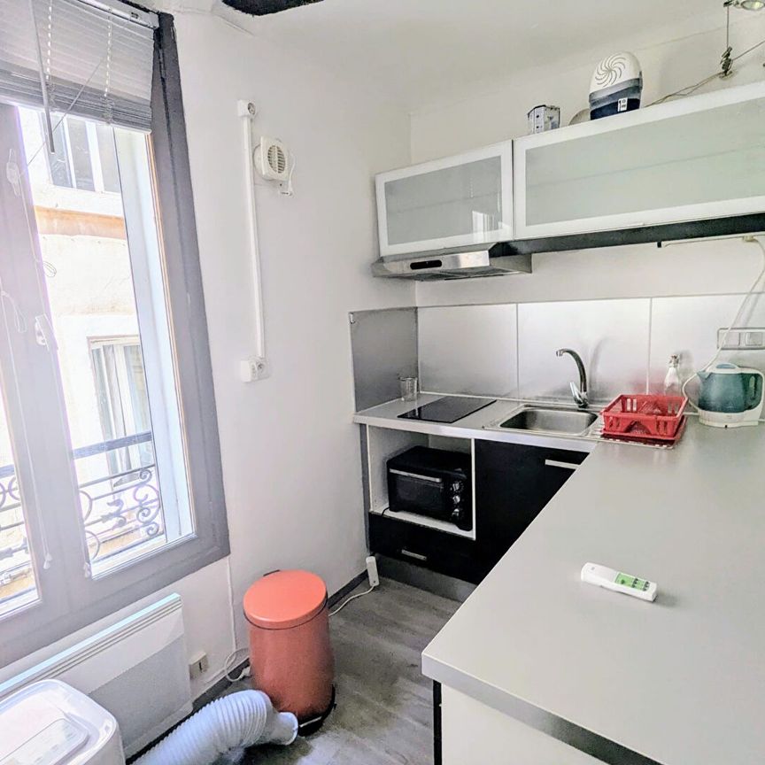 AIX EN PROVENCE CENTRE-VILLE APPARTEMENT T1 MEUBLE, - Photo 1