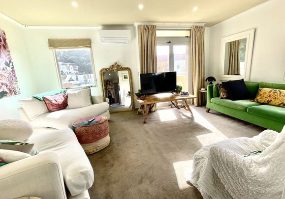 Four bedroom Evans Bay Townhouse - Photo 1