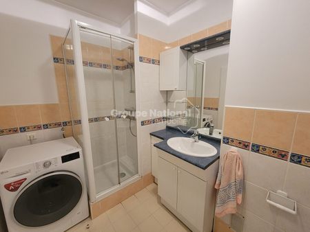 Versailles 2 pièces en RDC 54 m2, - Photo 4