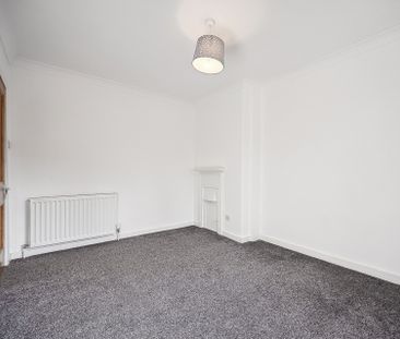 Newfield Crescent - Photo 1