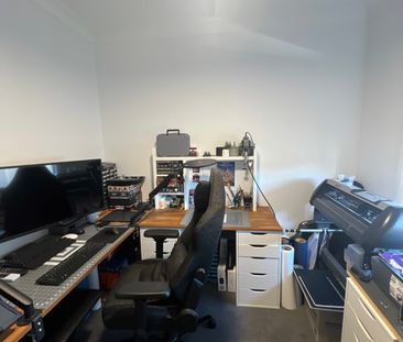 Modern North Dubbo Unit - Photo 1