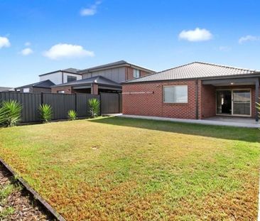 59 Orbis Avenue, Fraser Rise - Photo 6