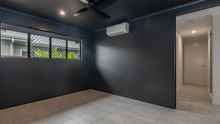 14 Wigton Court, Bushland Beach - Photo 3