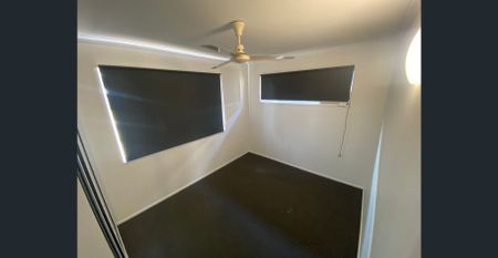 Spacious 3-Bedroom Home in Andergrove - Photo 2