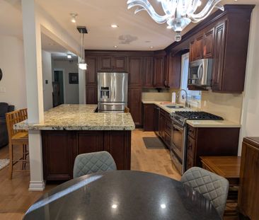 For Lease - 200 Maxome Avenue, Toronto, Ontario - Photo 4