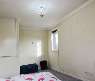 Hinksey Close, Langley - Photo 3