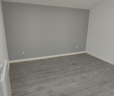 Location Maison 3 pièces 60m² ROUILLE 86480 - Photo 5