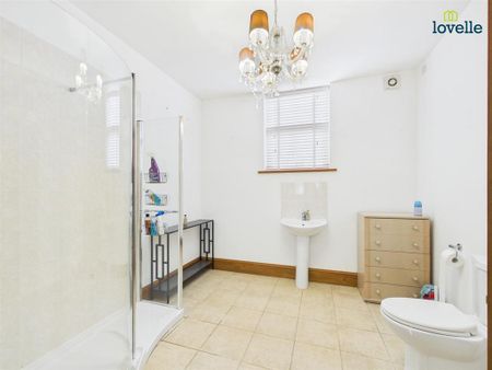 3 bedroom detached house to rent - Photo 3