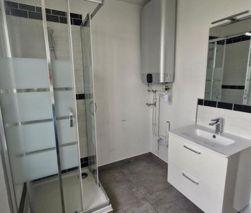 Location Appartement 2 pièces 37m² LE HAVRE 76600 - Photo 4