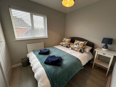 Springfields, Llanelli, Carmarthenshire, SA15 2DD - Photo 3