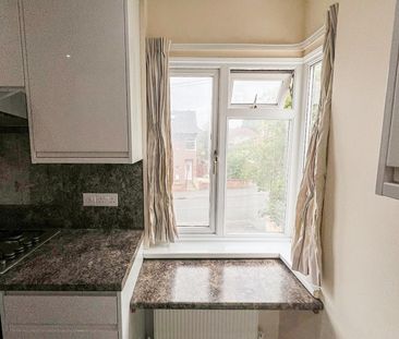 2 Bed Maisonette, Braemar Crescent, BS7 - Photo 3