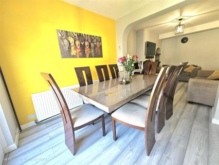 5 bedroom semi-detached house to rent - Photo 3