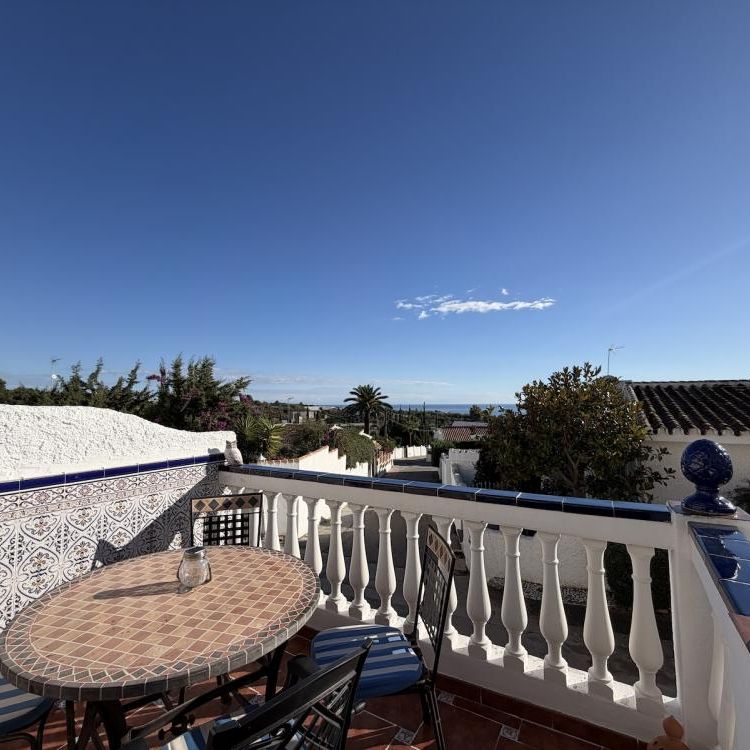 Terraced House | Nerja | €2.200/Month - Photo 1