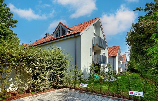 "Zentral wohnen im Grünen" - Photo 1