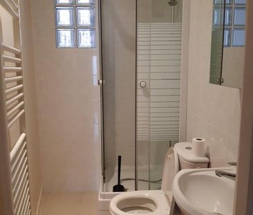 Location Appartement 2 pièces 28m² ISSY LES MOULINEAUX 92130 - Photo 4