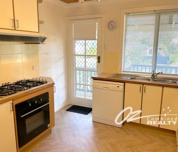 Spacious 3-Bedroom, 2-Story Retreat with Creek Views - Photo 6