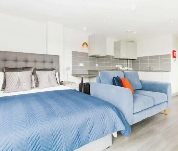 Essential Apartment - Photo 6