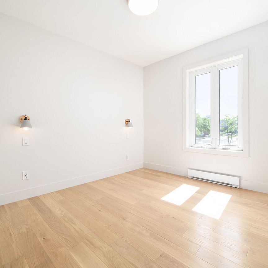 Condo for rent, Montréal (Ville-Marie) - Photo 1