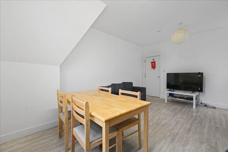 4 bedroom apartment to rent - Photo 2