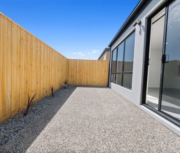 For Rent - Modern Family Home in Prime Wollert Location - Photo 6