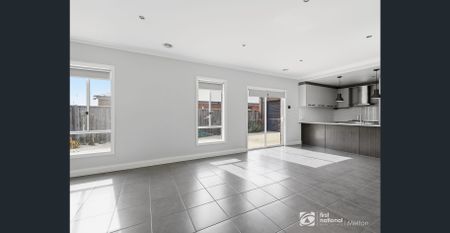 Perfect Family Living in a Prime Arnolds Creek Location - Photo 2