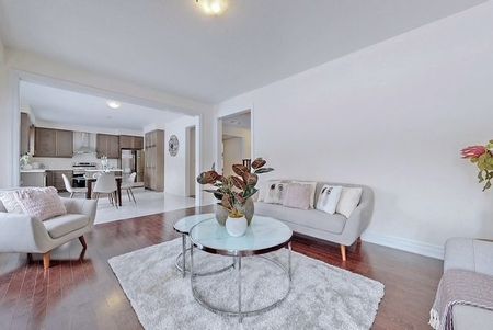 For Lease - 213 Danny Wheeler Boulevard Unit# Upper level, Georgina, Ontario - Photo 3