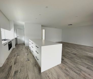 NEW HOME IN THE PERFECT LOCATION! - Photo 6