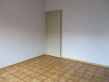 Appartement met 2 slaapkamers op goede loctaie! - Foto 5