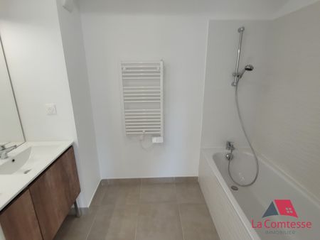 Location Appartement 4 pièces 92m² TRETS 13530 - Photo 3