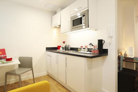 Studio to rent - Photo 3